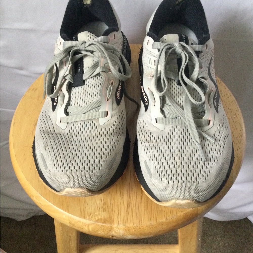 Brooks adrenaline GTS  Gray Running Shoes